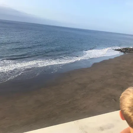 En Playa Chica, Gaviotas Apartmán *