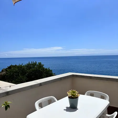 En Playa Chica, Gaviotas アパート サンタクルスデテネリフェ