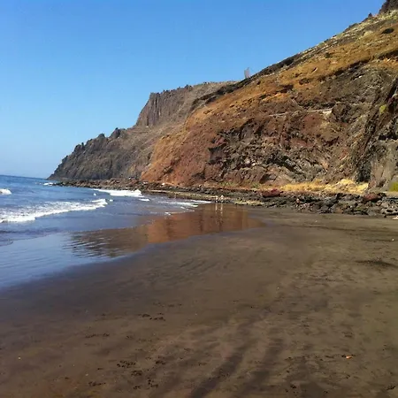 En Playa Chica, Gaviotas Apartment